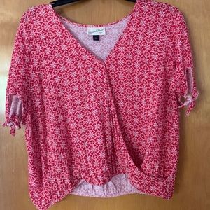 Universal Thread Red & White Cropped Wrap Blouse